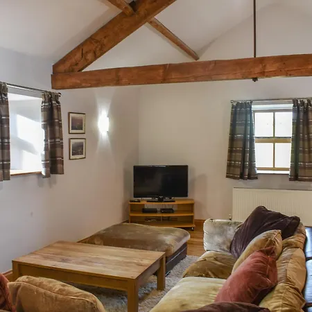 Holiday home Uk39799 - Old Corner Barn